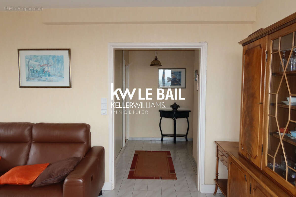 Appartement 103 m² à Pontoise  - photo 4