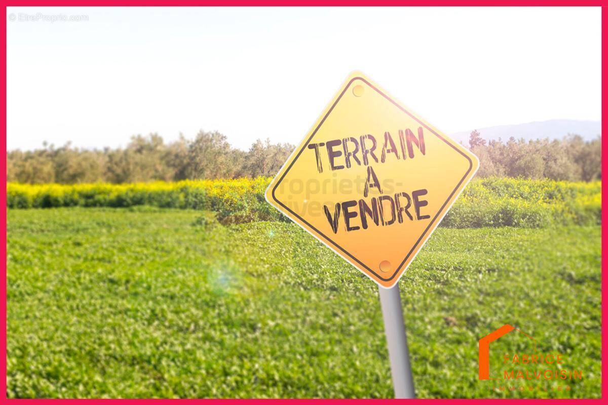 Terrain à PENIN