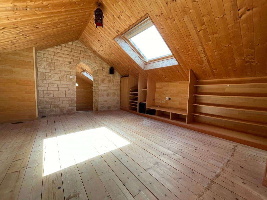 Maison à PORT-DES-BARQUES