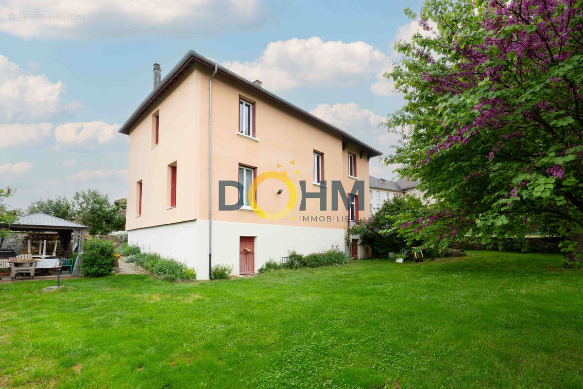 Maison à VIRIEU