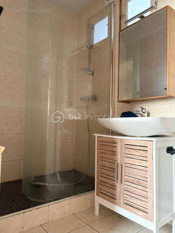 Maison à SAINTRY-SUR-SEINE