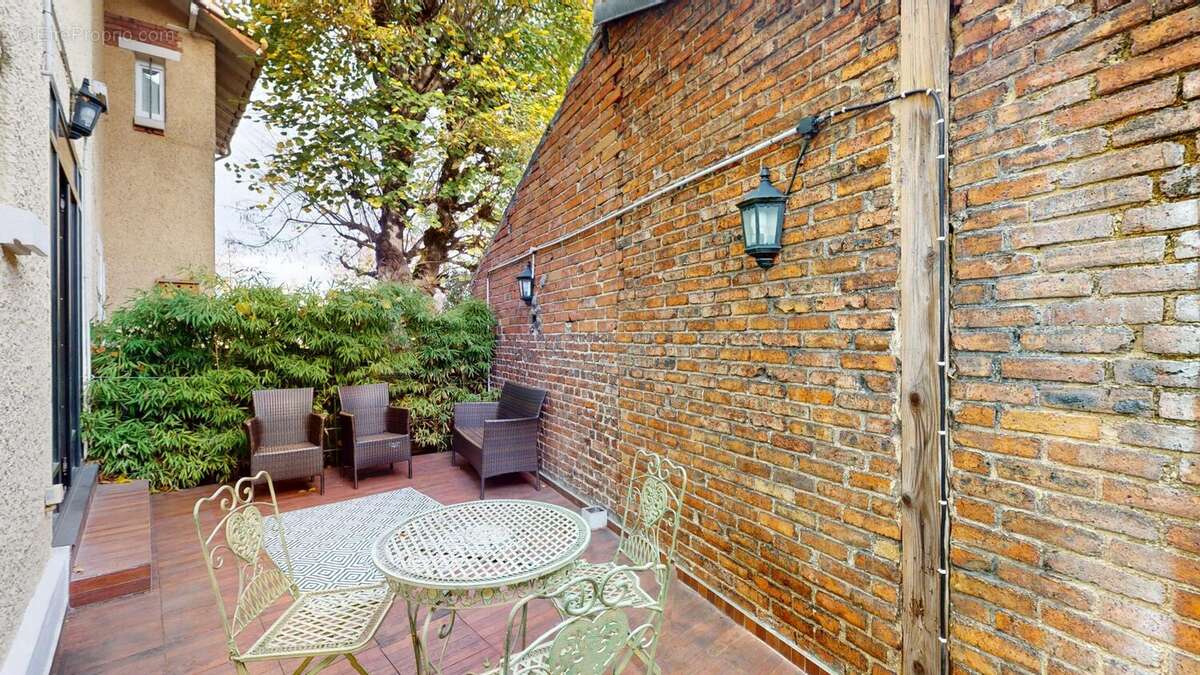 Maison à PARIS-19E