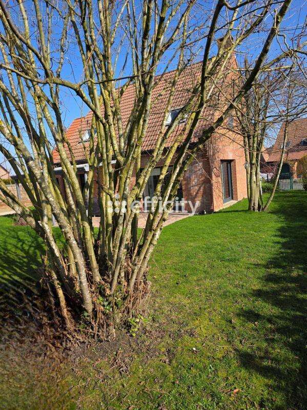 Maison à GONDECOURT