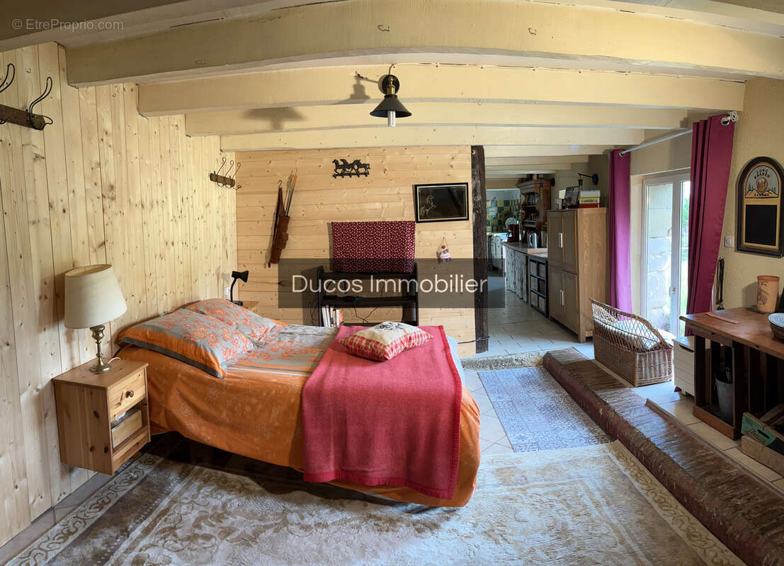 Maison à MONTIGNAC-DE-LAUZUN