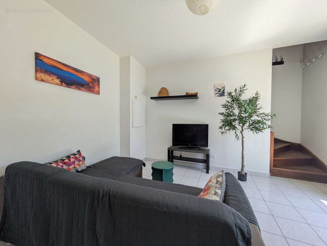 Appartement à PONT-SAINT-ESPRIT