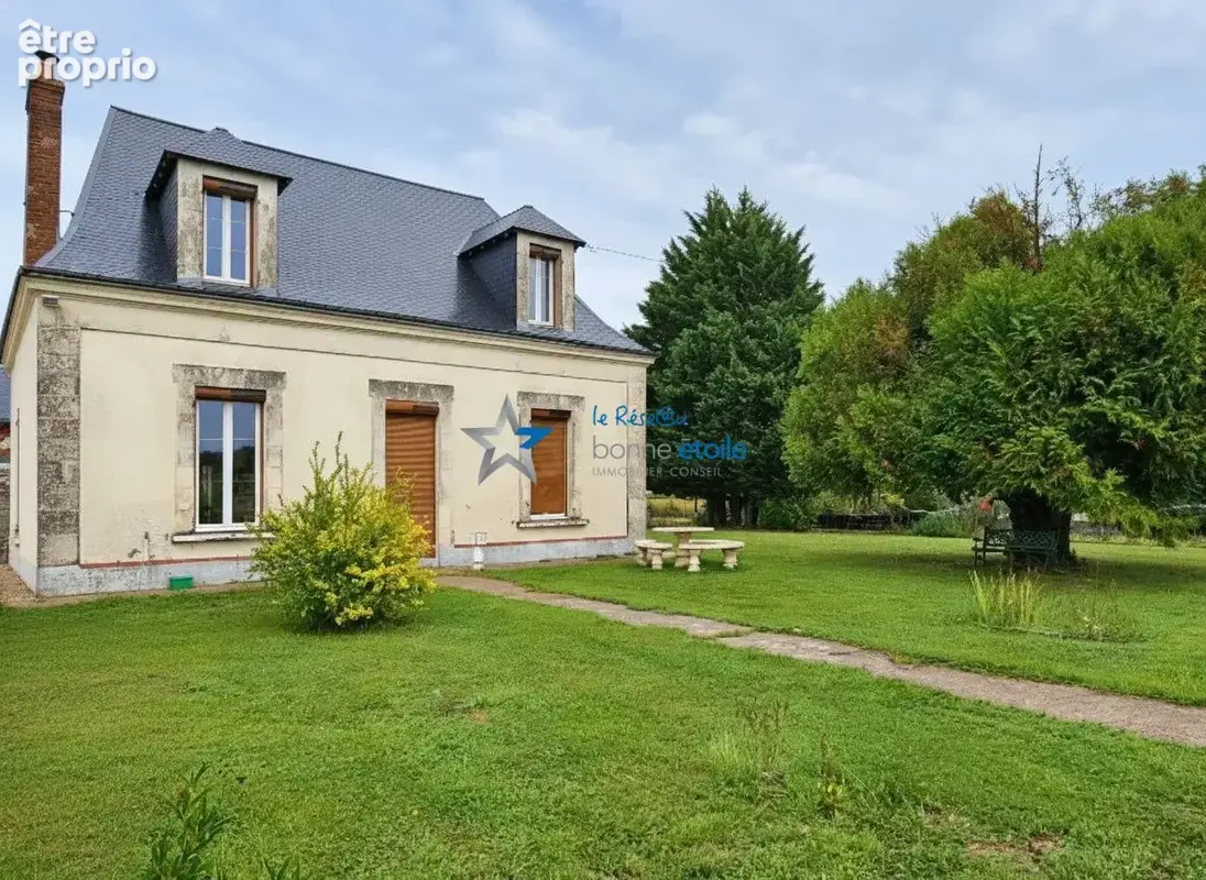 Maison 5 pièces 136 m² à vendre à Villiers-Au-Bouin (37330) - photo 1