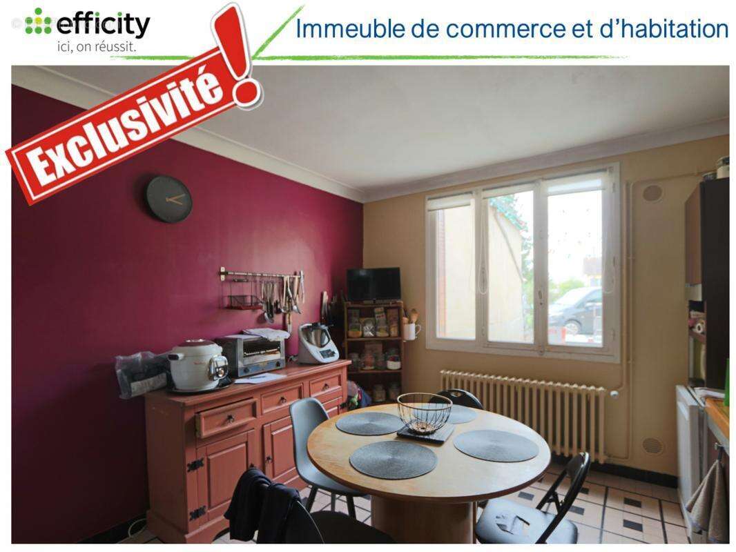 Commerce à SAVIGNE-L&#039;EVEQUE