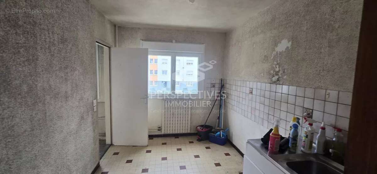 Appartement à SAINT-ETIENNE