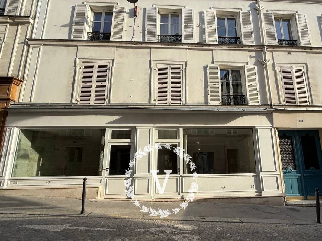 Commerce à PARIS-18E