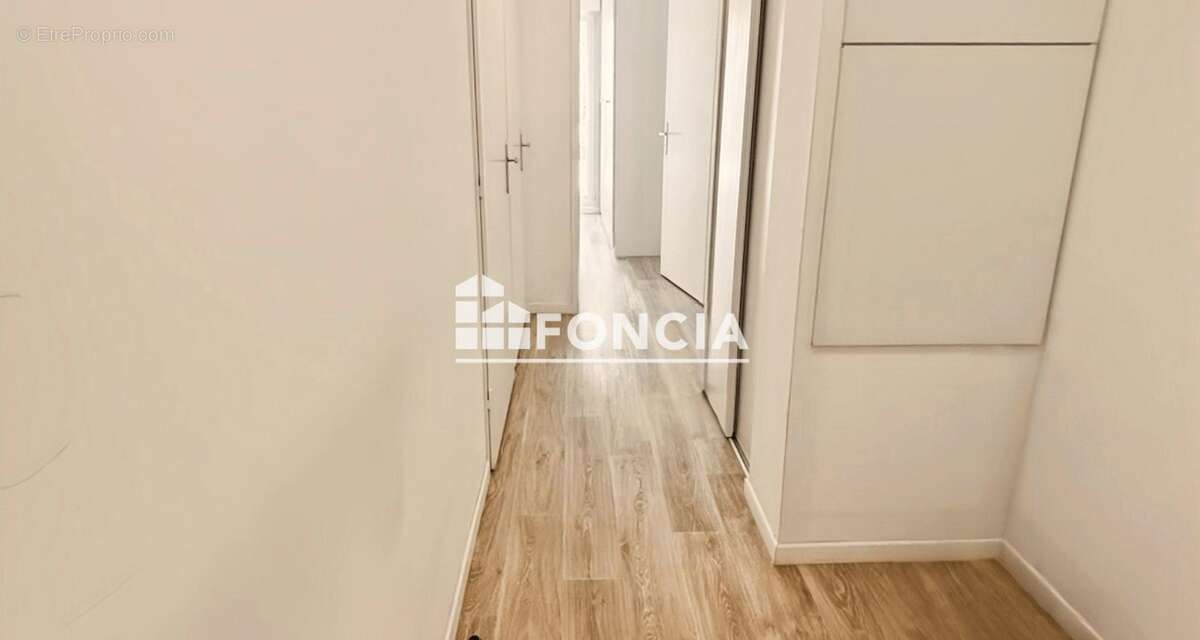 Appartement à LOGNES