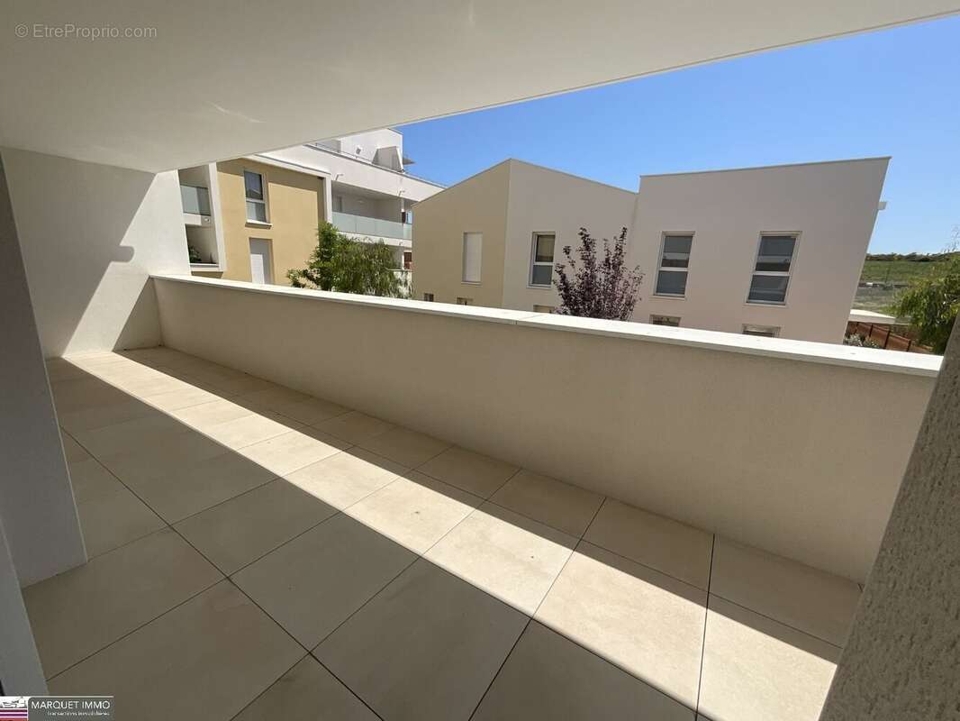 Appartement à SAUVIAN