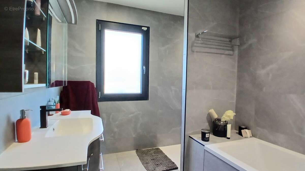 Maison à MURVIEL-LES-BEZIERS