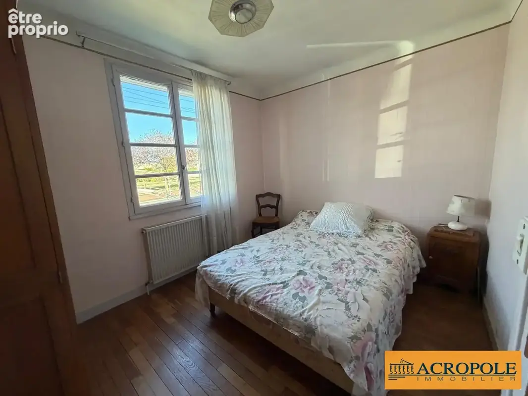 Maison 10 pièces 119 m² à vendre à Briare (45250) - photo 9