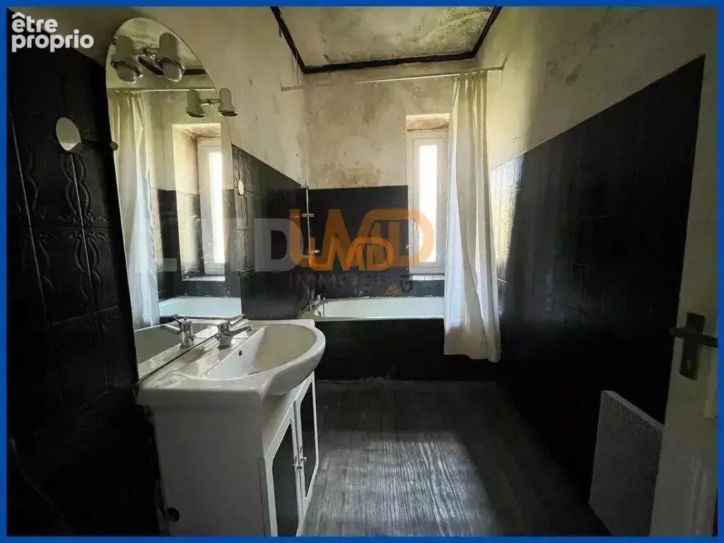 Aveyron: Immeuble ou maison de rapport deux appartements - photo 12