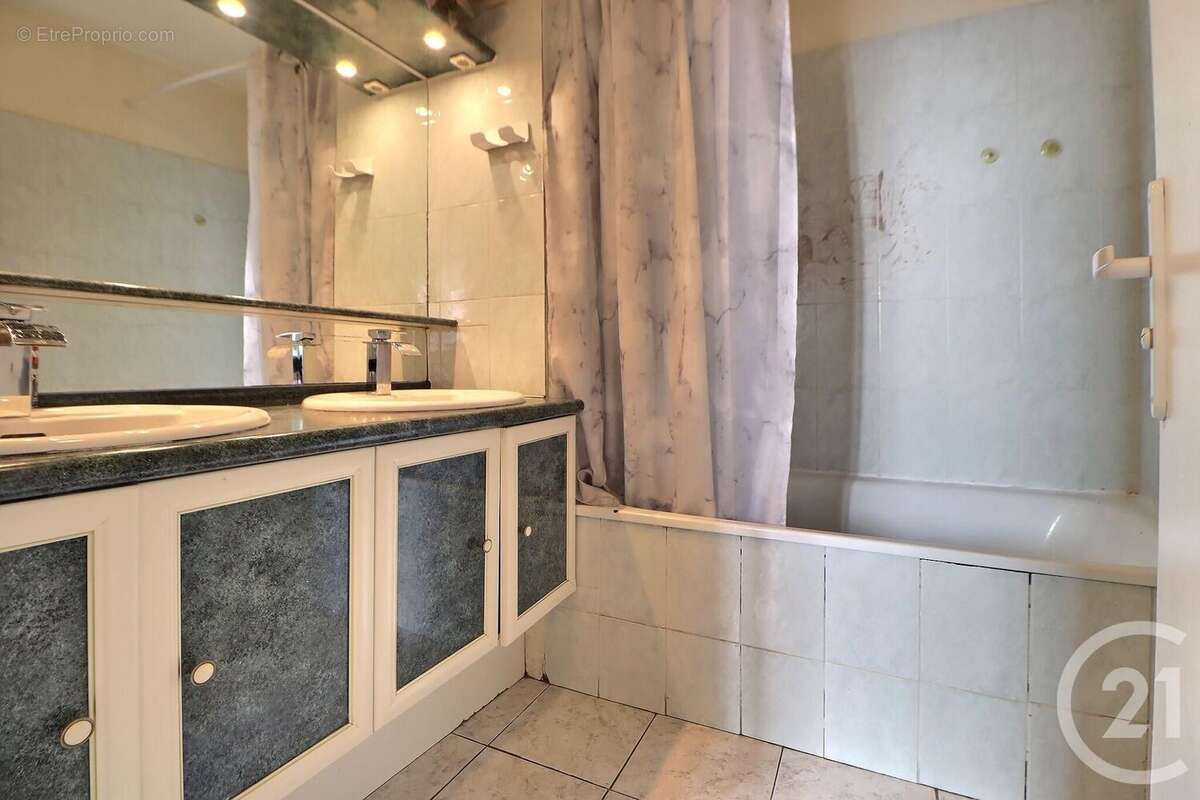 Appartement à BAGNOLET