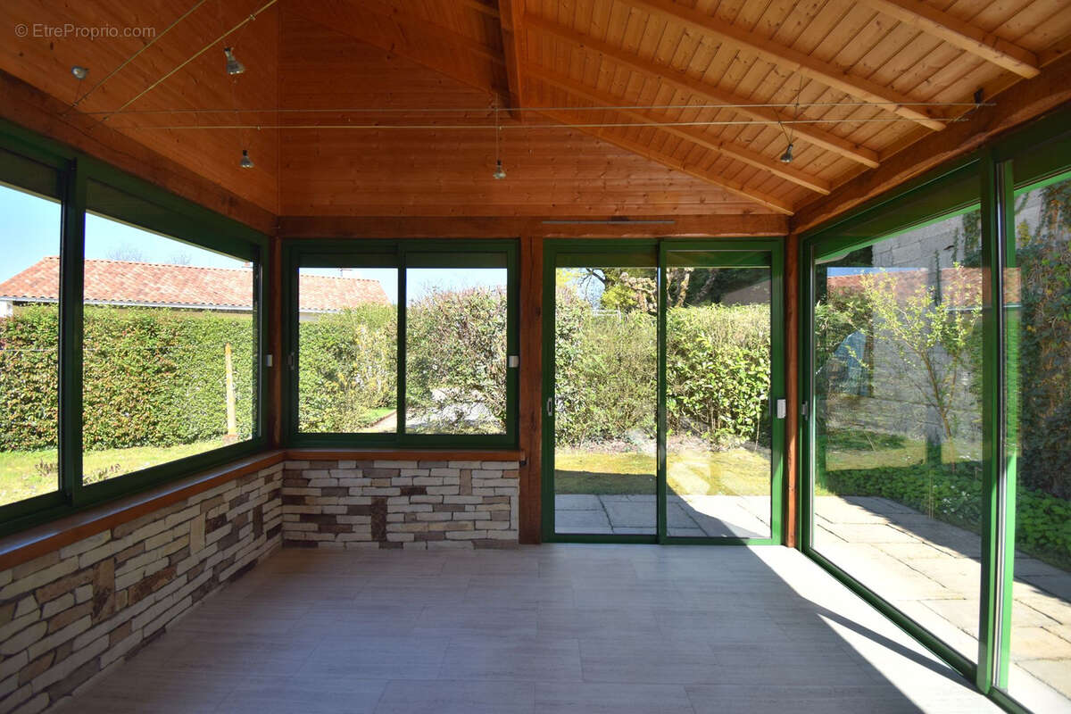 Maison à SAINT-PHILBERT-DE-BOUAINE