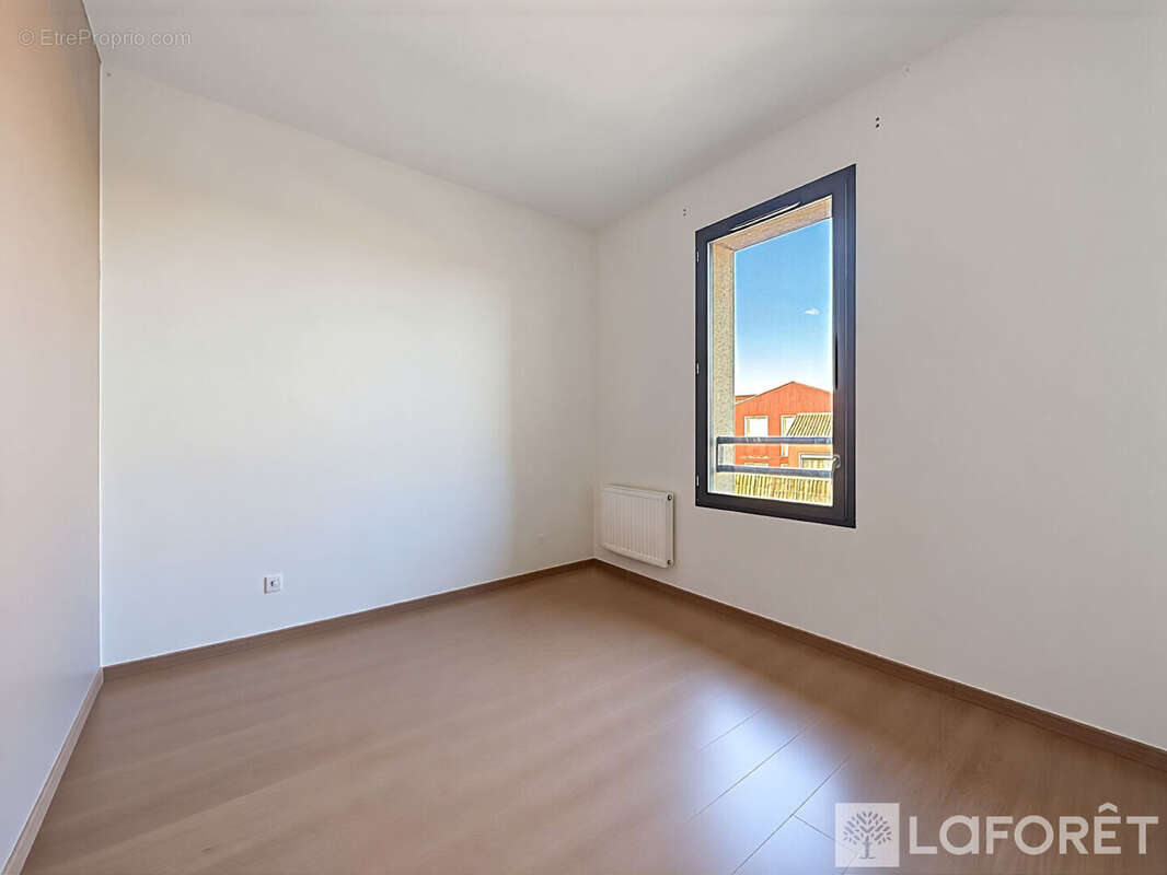 Appartement à L'ISLE-D'ABEAU