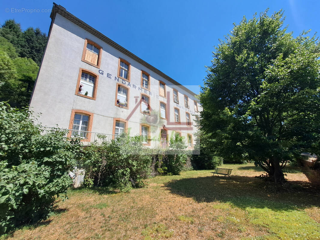 Appartement à VILLEFORT