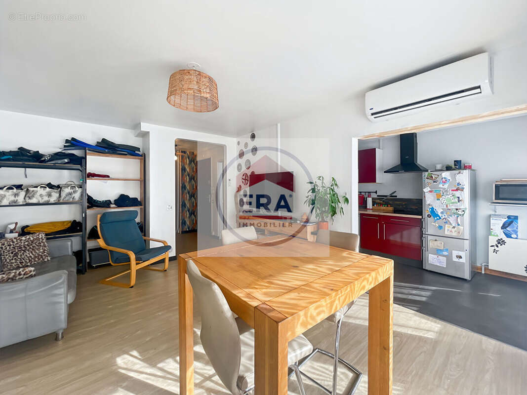 Appartement à MOUANS-SARTOUX