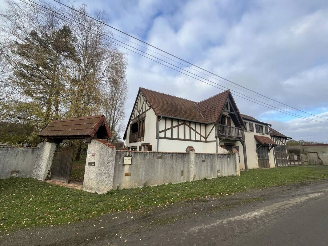 Maison à SAINT-GERMAIN-DES-BOIS