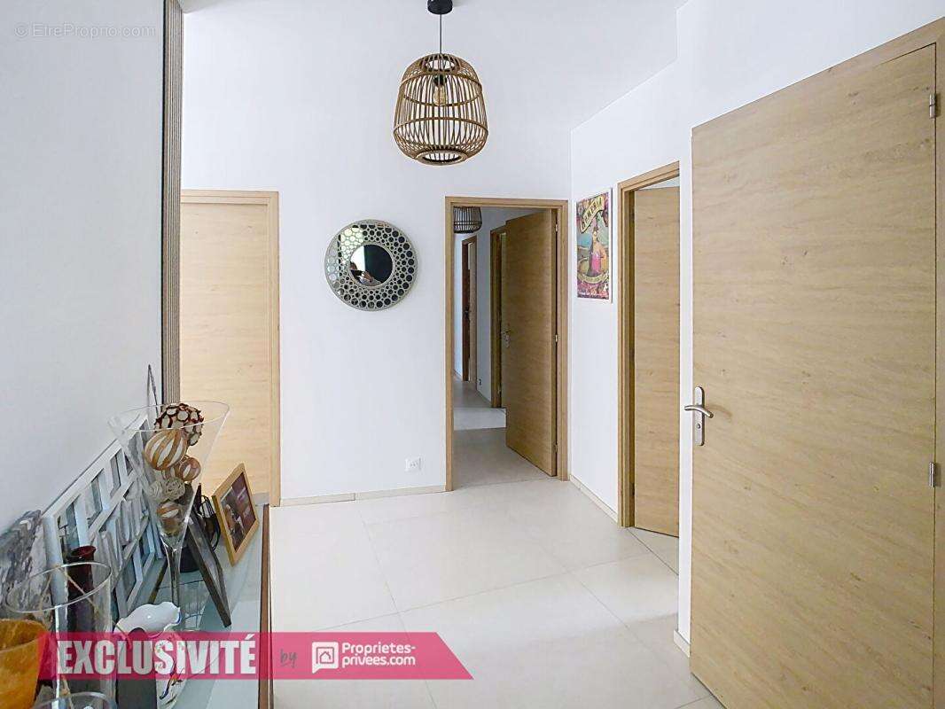 Maison à PLAN-D&#039;AUPS-SAINTE-BAUME