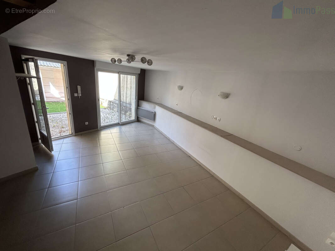 Duplex atypique avec extérieur à saint donat - photo 6