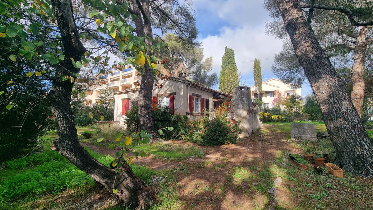 Maison à SAINT-RAPHAEL