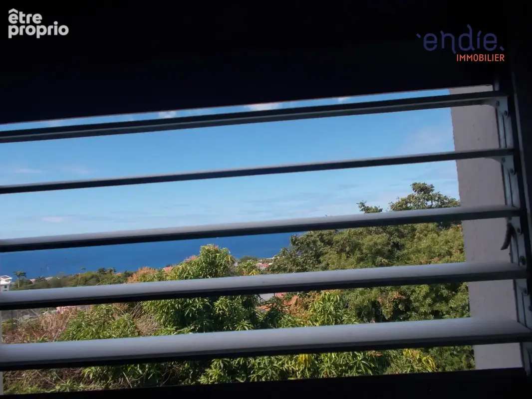 Appartement 4 pièces 70 m² à vendre à Basse-Terre (97100) - photo 8