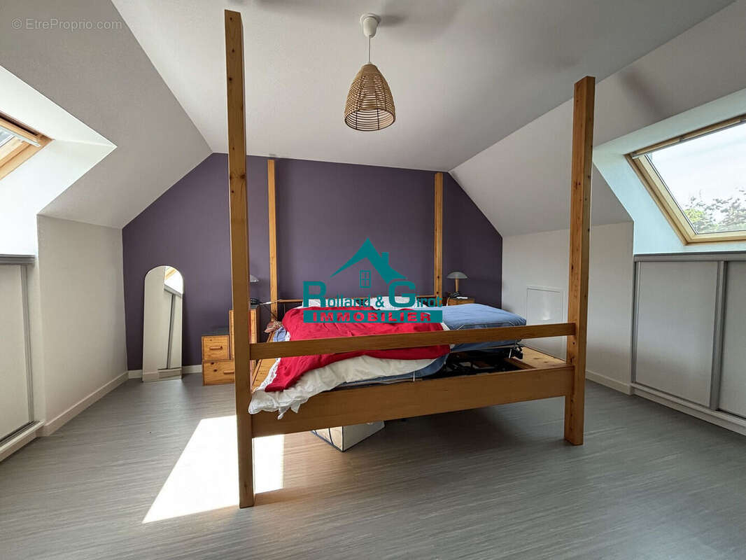 Maison à SAINT-SULPICE-LA-FORET