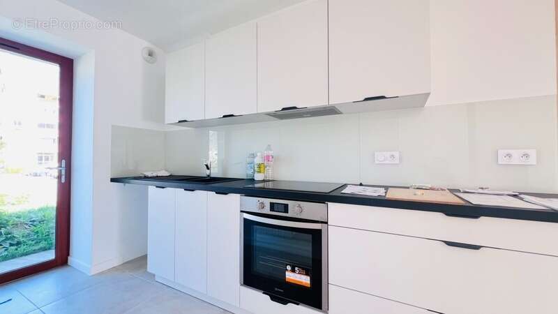Dpt Finistère (29), à vendre QUIMPER maison / appartement  de 94 m² habitable - Terrasse - Parking - photo 2