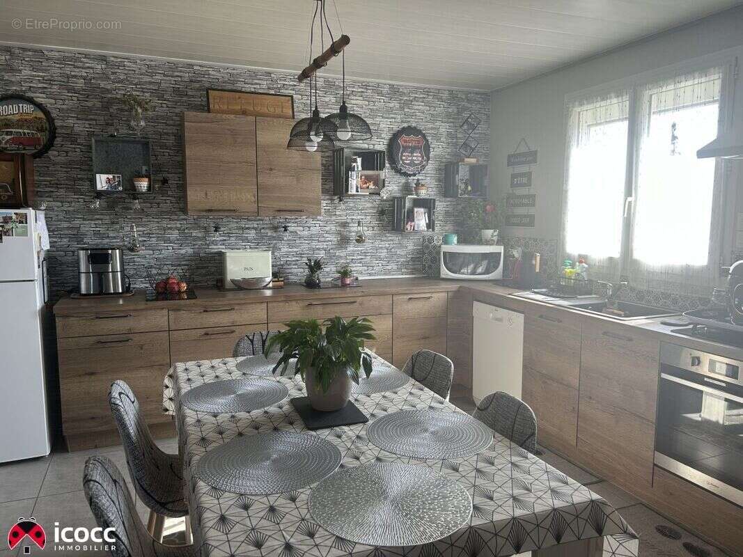 Maison à SAINT-MICHEL-EN-L&#039;HERM