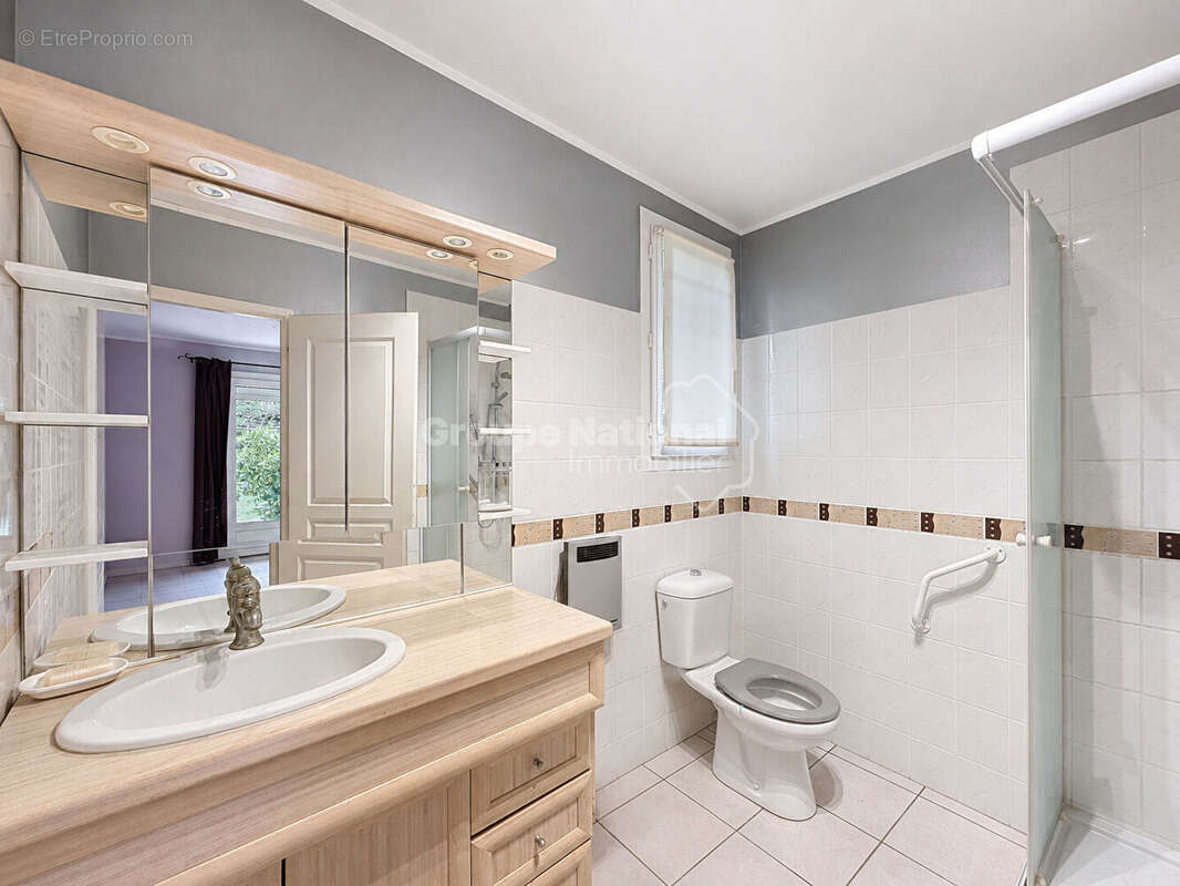 Maison 277 m² à Beaucaire  - photo 13