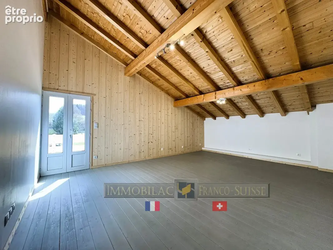 Onnion – chalet familial d’environ 300 m², 5 chambres, terrain de 4 484 m² et vue montagnes - photo 11