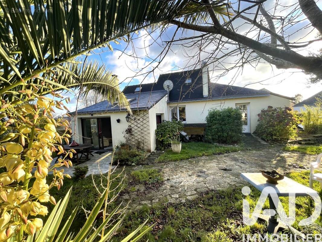 Photo 1 - Maison à LIMERZEL