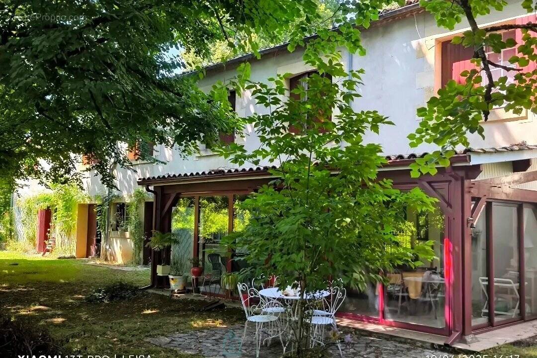 Maison à MOULEYDIER