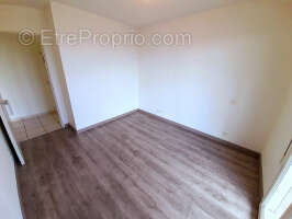 Appartement à LUC-LA-PRIMAUBE