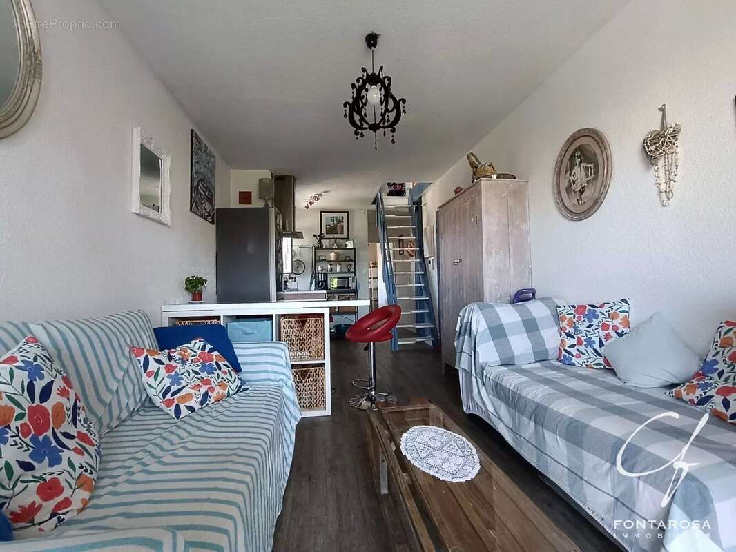 Appartement à FREJUS