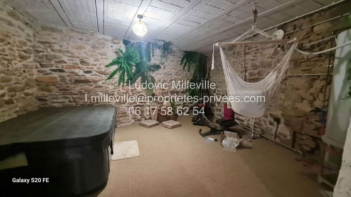 Splendide maison de 165m² entièrement rénovée avec terrasse - photo 10