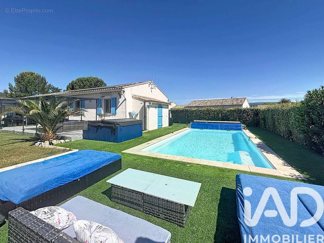 Photo 1 - Maison à NANS-LES-PINS