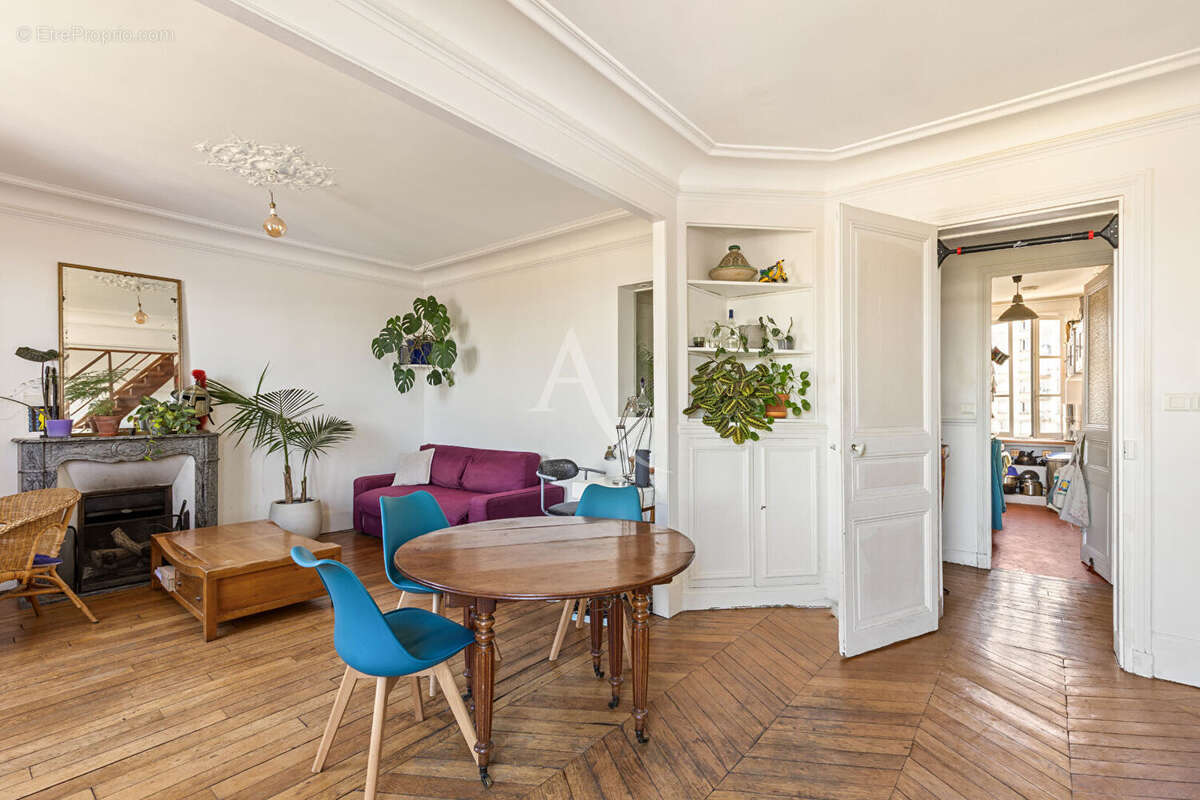 Appartement à PARIS-12E