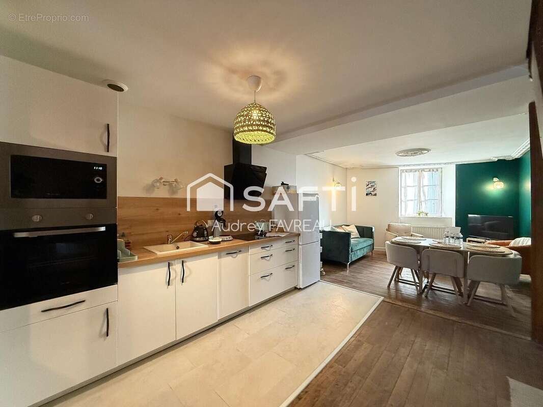 Photo 2 - Maison à PARTHENAY