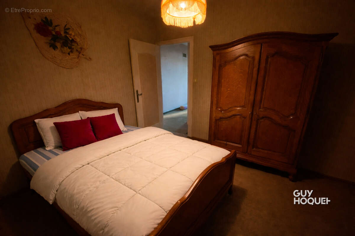 Maison à PARAY-LE-MONIAL