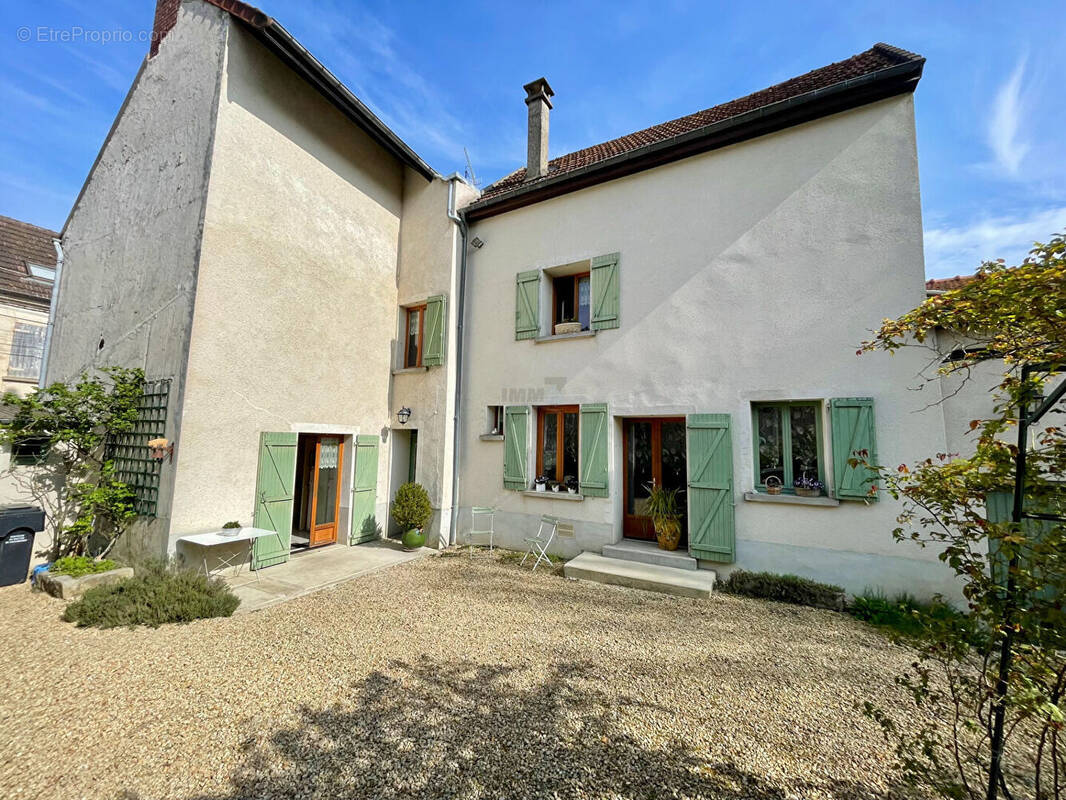 Maison à LA FERTE-SOUS-JOUARRE