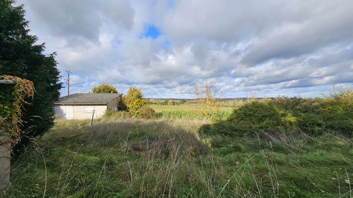 Maison à COUTURE-SUR-LOIR