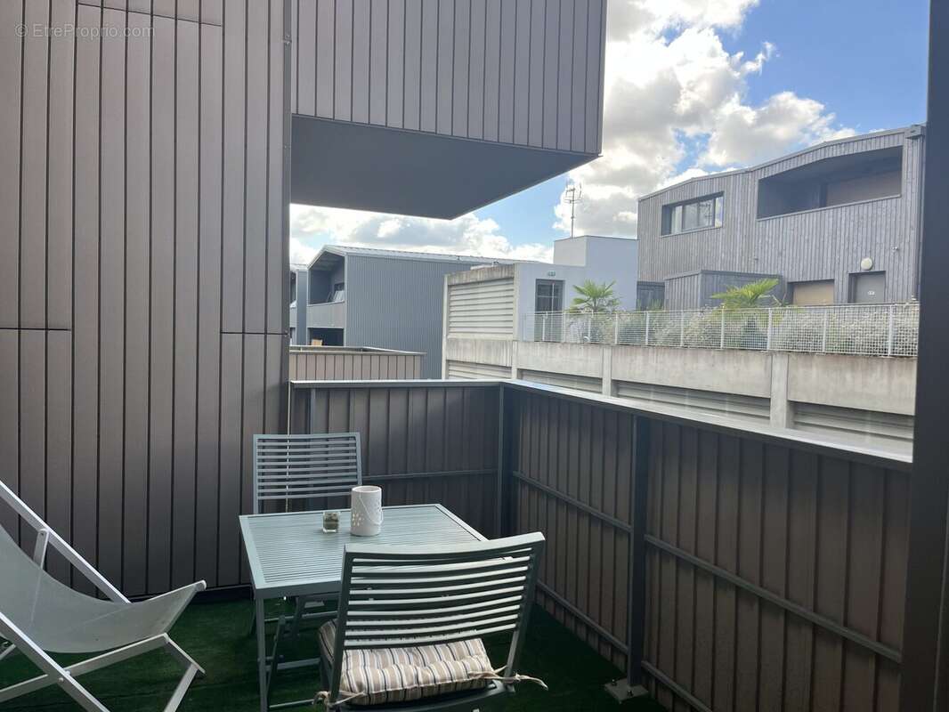 Appartement à BORDEAUX
