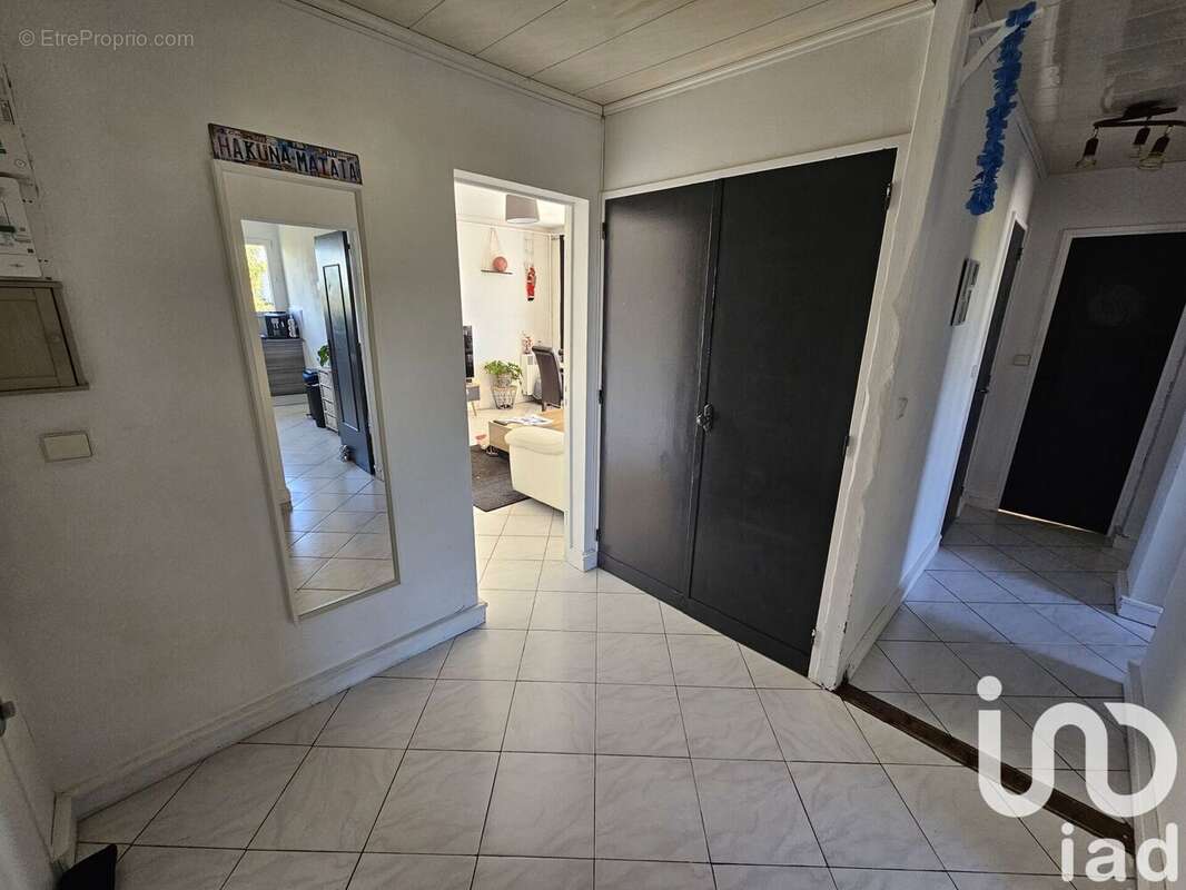 Photo 6 - Appartement à BEAUMONT-SUR-OISE