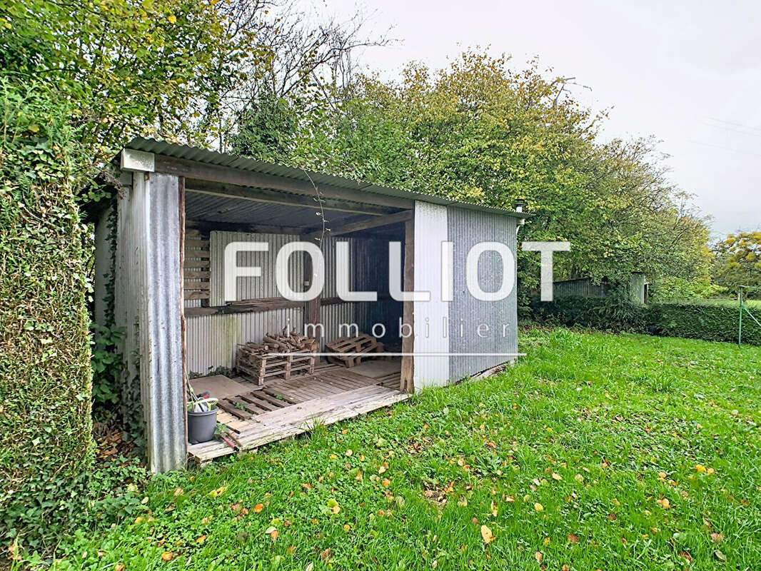 Maison à LE MESNIL-ROUXELIN