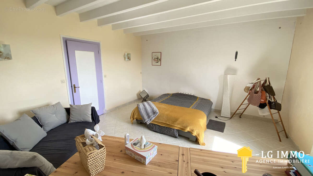 Longère avec dépendances, garages 300 m2, jardin, proche estuaire - photo 36