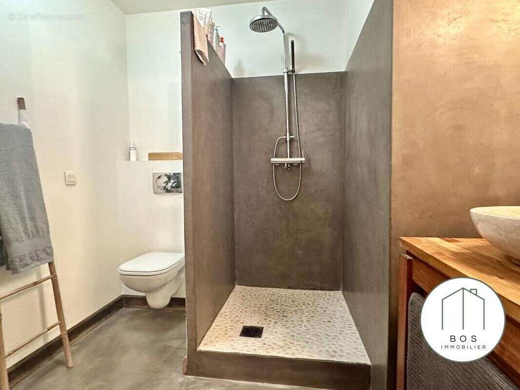 Appartement à MALLEMORT