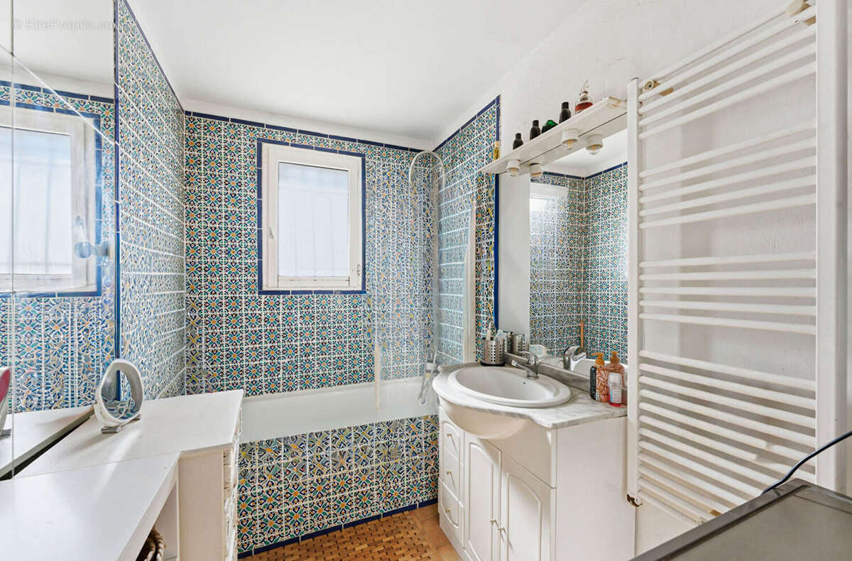 Appartement à SAUSSET-LES-PINS